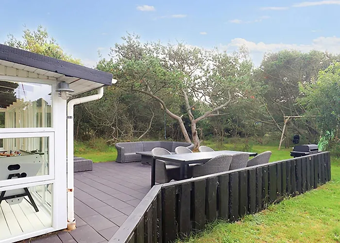 Luxury Retreat With Pool - By Traum Σπίτι διακοπών *