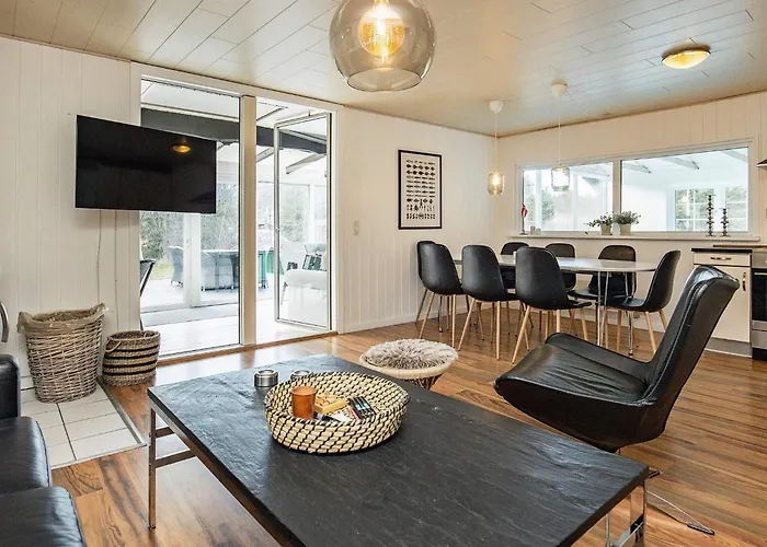 Σπίτι διακοπών Luxury Retreat With Pool - By Traum *